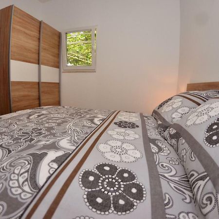 Apartman Mia Pula Exterior foto